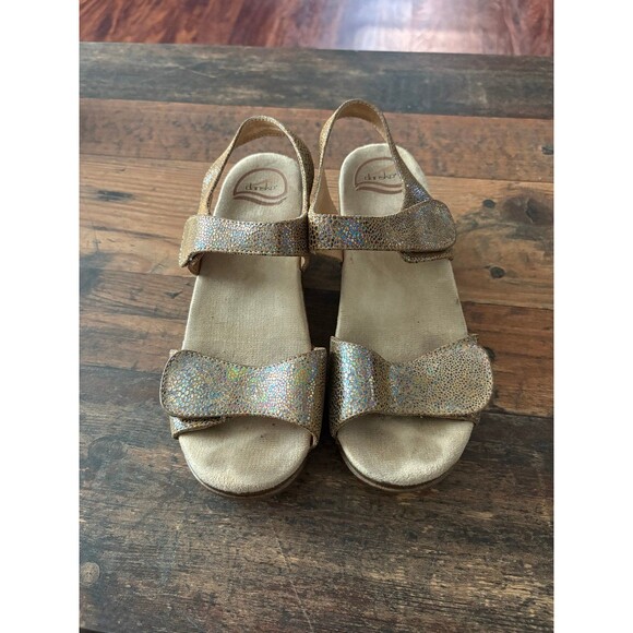 DANSKO Sonnet Shimmer Python Snake Animal Print Comfort Sandal Womens size 7.5 - Picture 1 of 5